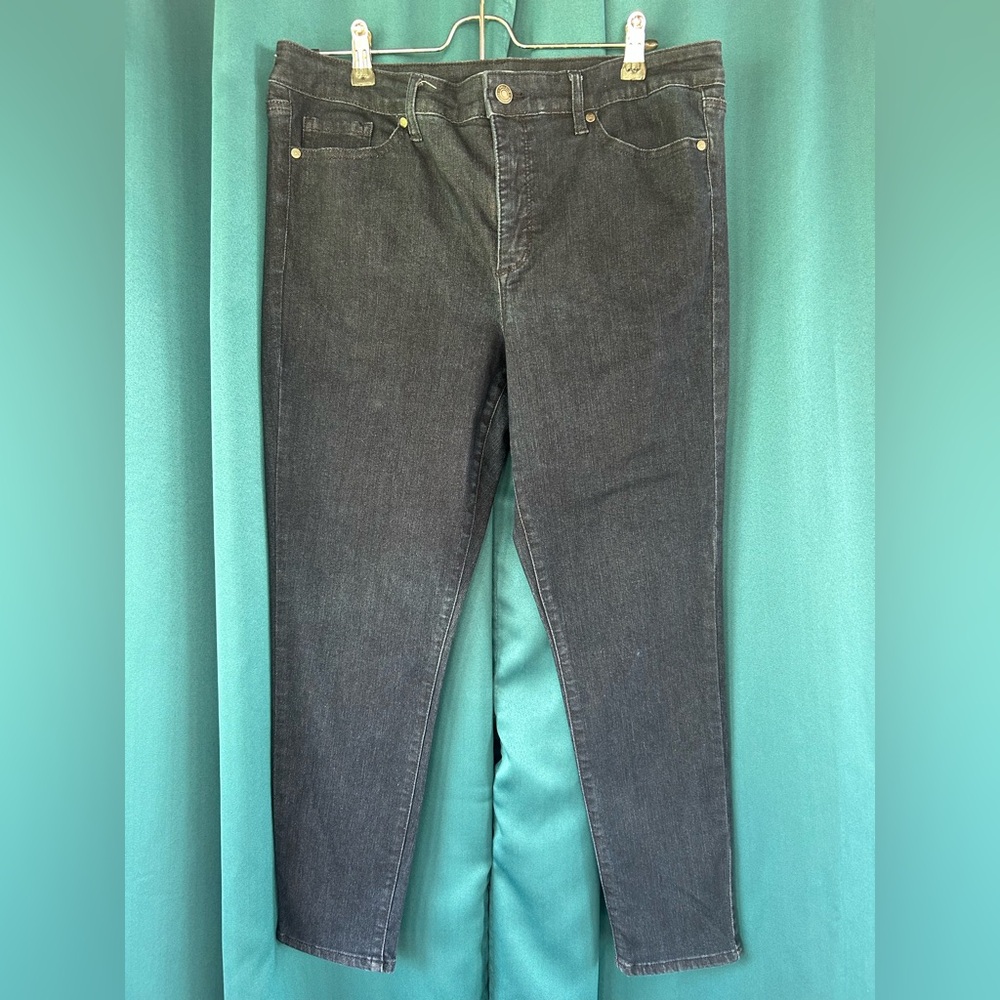 Sofia Vergara Dark Gray Skinny Ankle Jeans